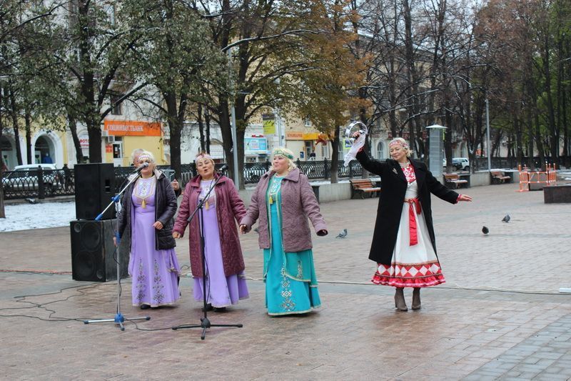 На площади им. С. Орджоникидзе состоялось празднование Дня Республики Башкортостан