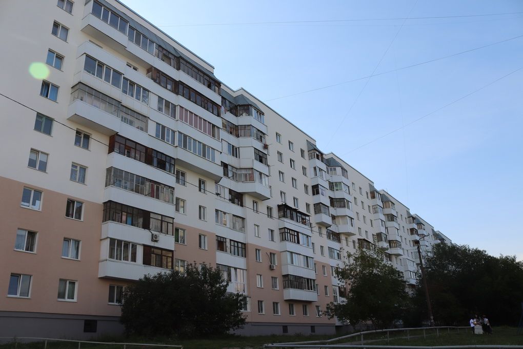 Строительный сезон в самом разгаре – в Орджоникидзевском районе идет ремонт дворов