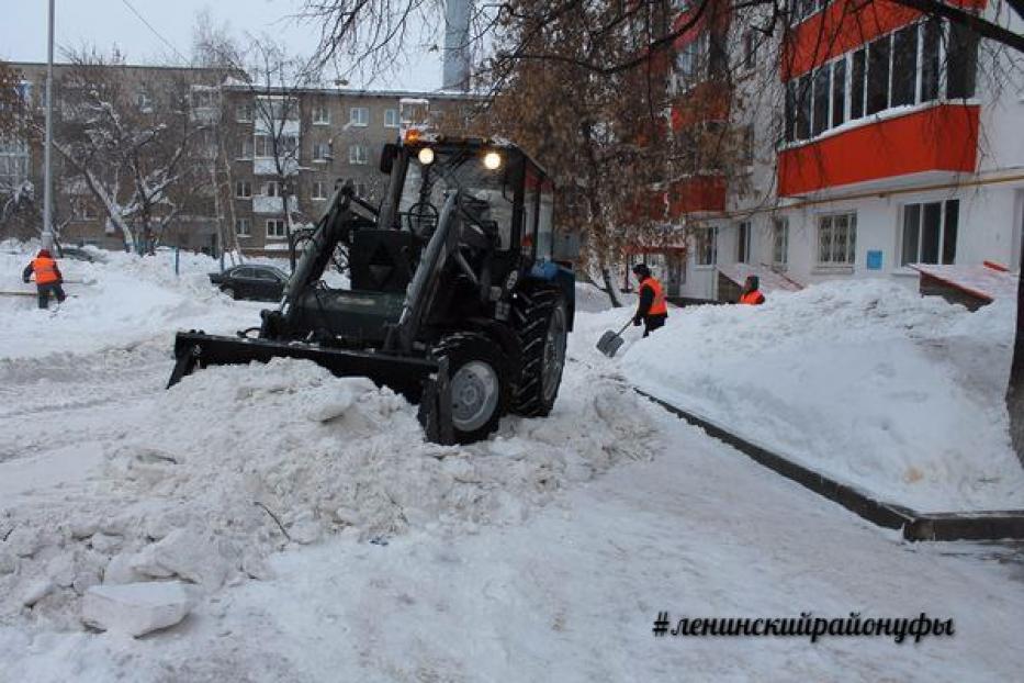График комплексной очистки дворовых территорий Ленинского района и вывоза снега на 28 февраля 2017 года