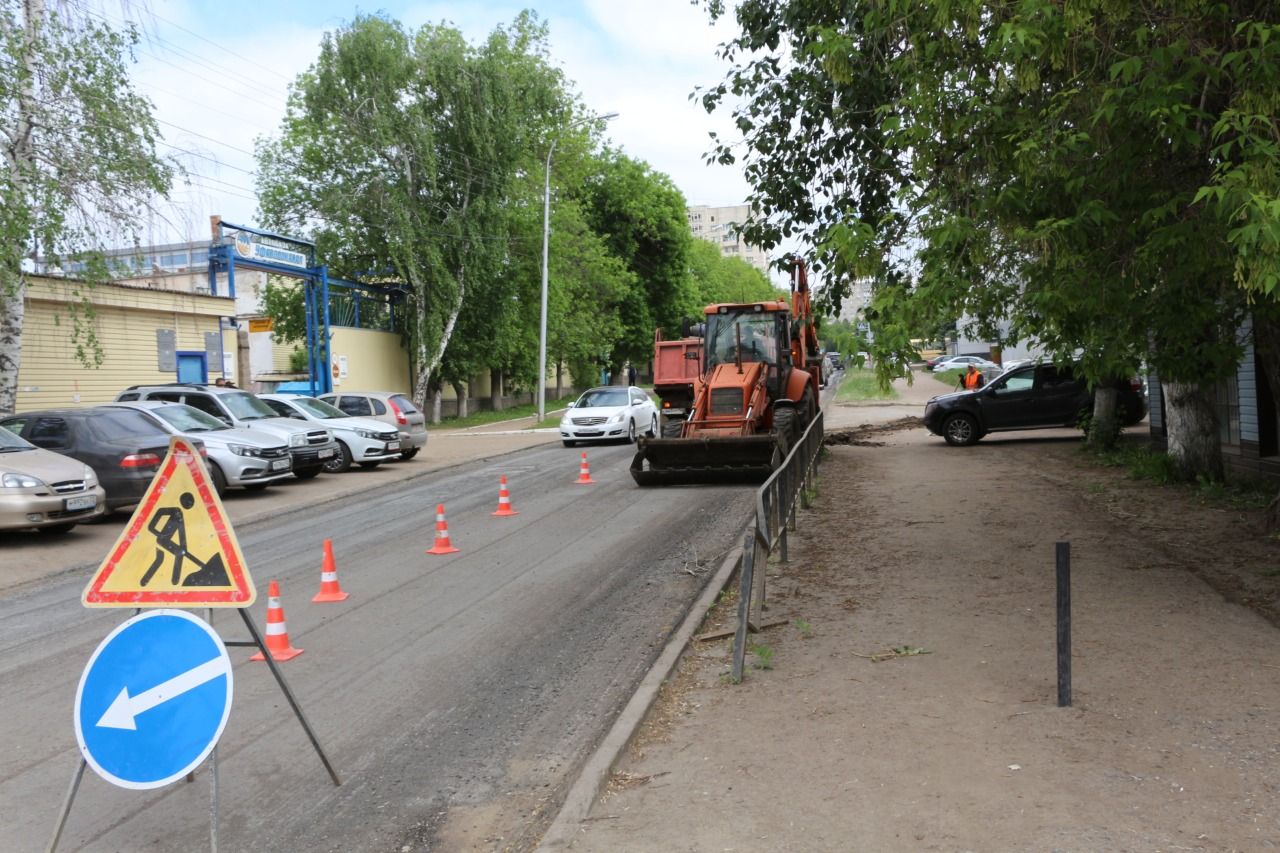 В рамках национального проекта «Безопасные и качественные автомобильные дороги»  идет ремонт на дорожном участке по улице Ростовской