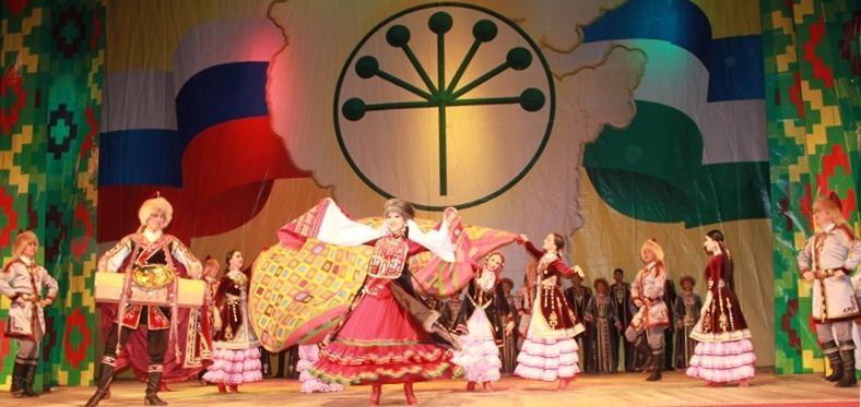 В Октябрьском районе прошел праздничный концерт «Цвети, родной Башкортостан!»