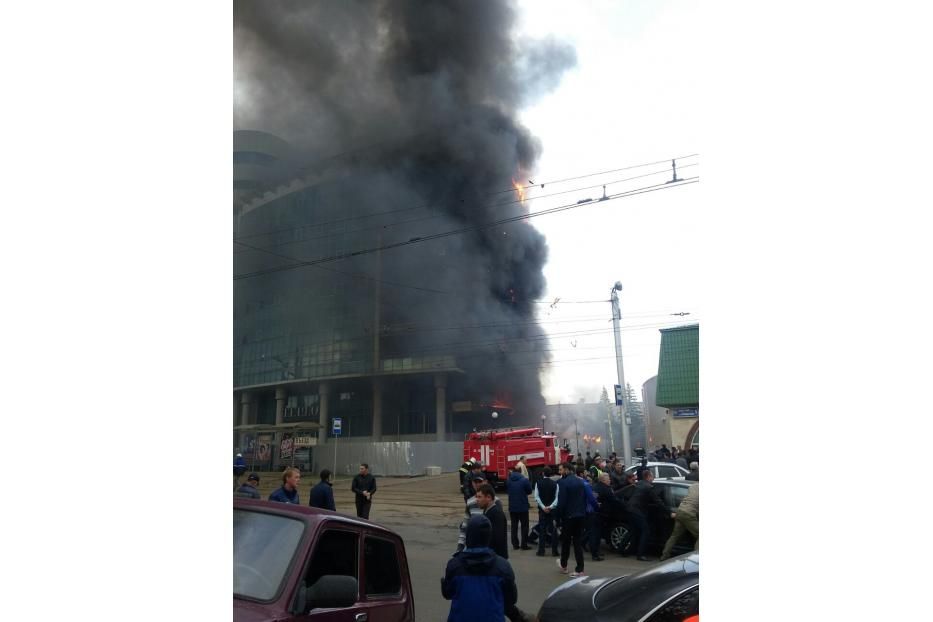 Произошло возгорание в строящемся здании на улице Зорге
