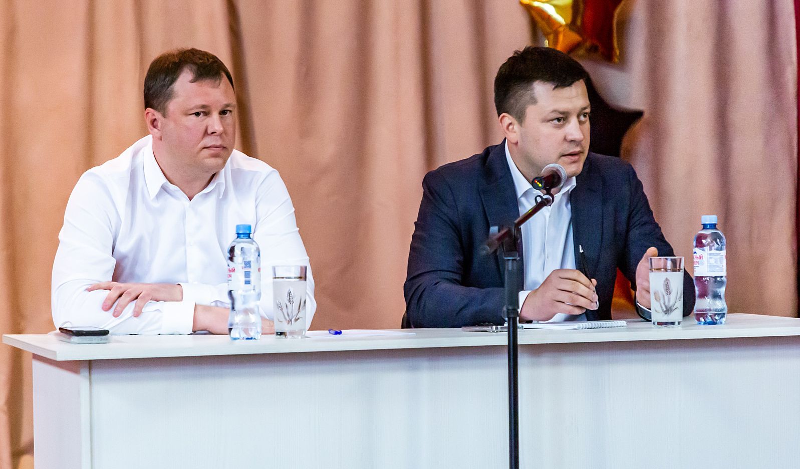 Ратмир Мавлиев встретился с жителями микрорайона Нагаево
