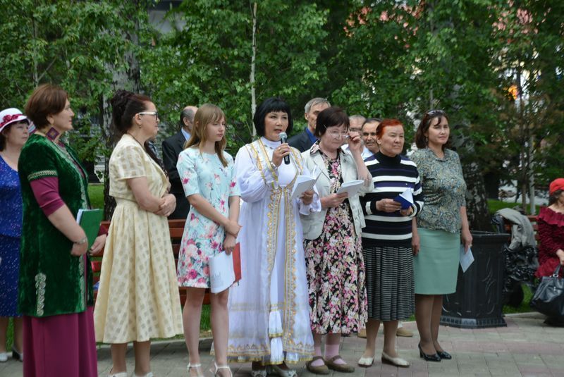 В Кировском районе Уфы в честь праздников состоялись вечер поэзии и концерт