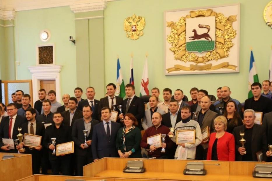 Автосервисы Октябрьского района успешно выступили в городском конкурсе