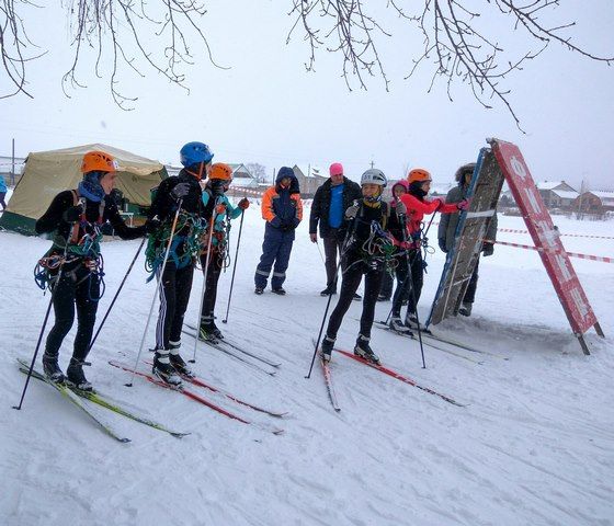 Юные спортсмены из Кировского района стали призерами республиканского этапа лыжных соревнований