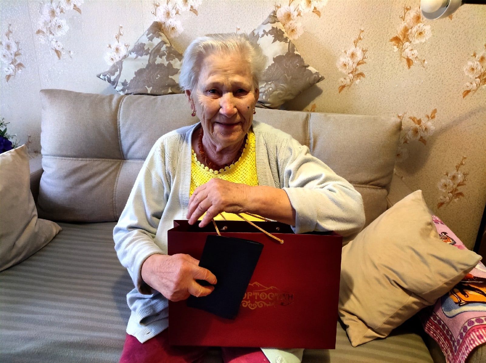 90-летний юбилей сегодня отмечает демчанка Надежда Прокофьева