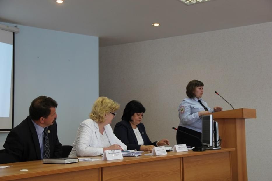 В Администрации Калининского района прошло расширенное заседание КДН