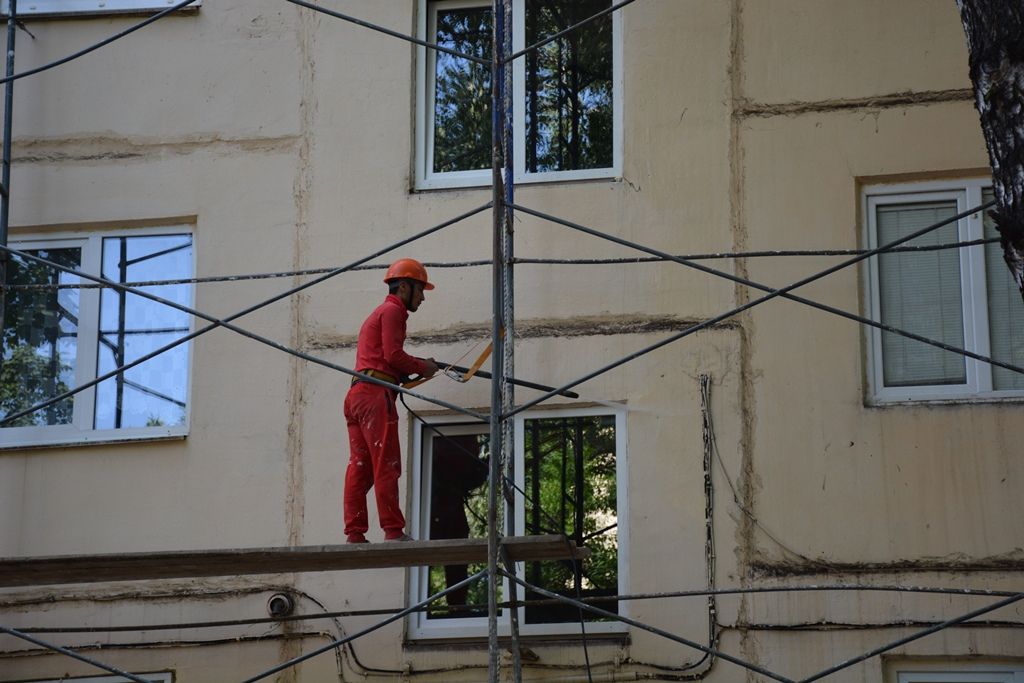 В Уфе продолжается капитальный ремонт многоквартирных домов