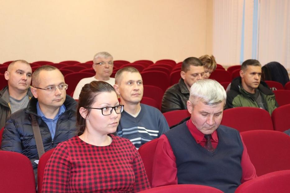 В Администрации Калининского района состоялось рабочее совещание по вопросу реализации Программы поддержки местных инициатив в 2019 году