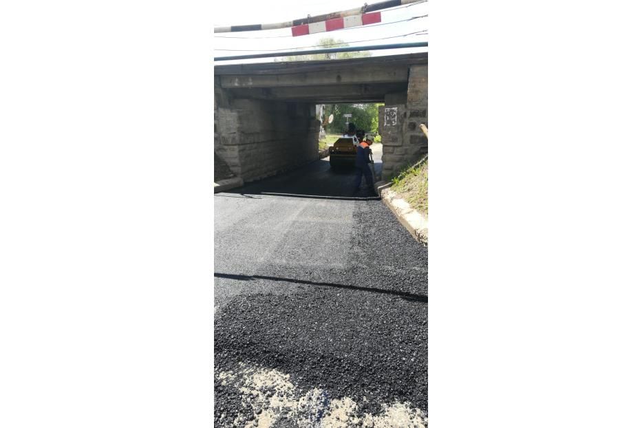 В Калининском районе продолжается ремонт дорог