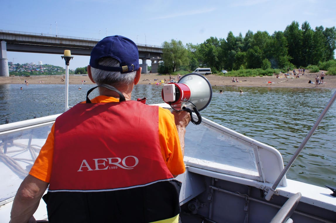 Сотрудники поисково-спасательного отряда Управления гражданской защиты Уфы ежедневно патрулируют на катерах береговую линию