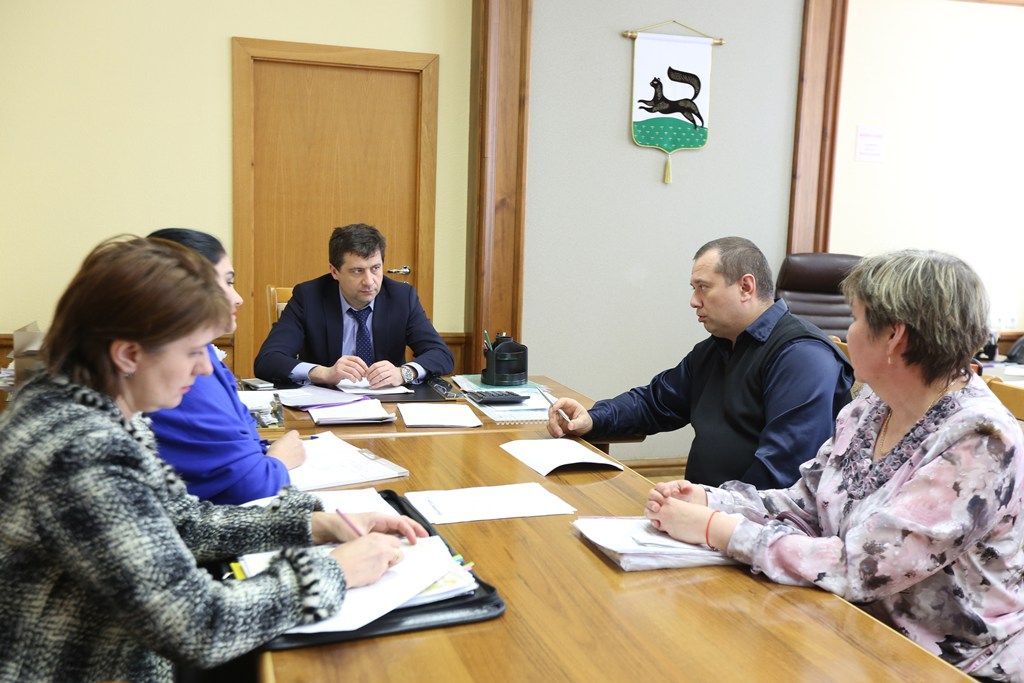 В муниципалитете состоялась встреча с дольщиками микрорайона «Урал»