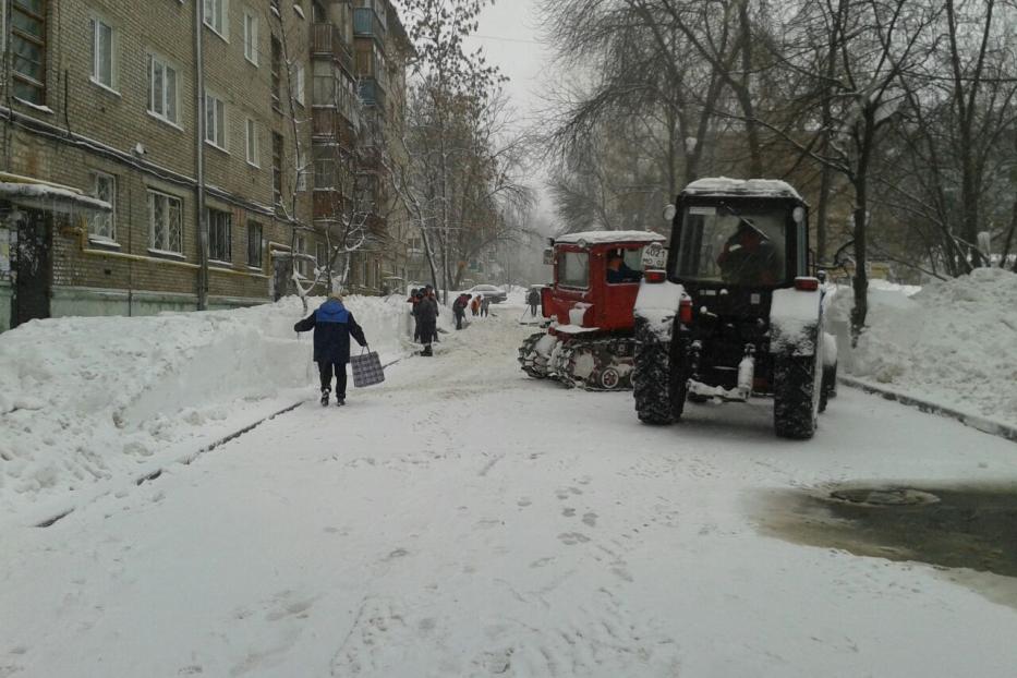График очистки дворов, кровель и вывоз снега в Орджоникидзевском районе на 28 февраля 2017 года 