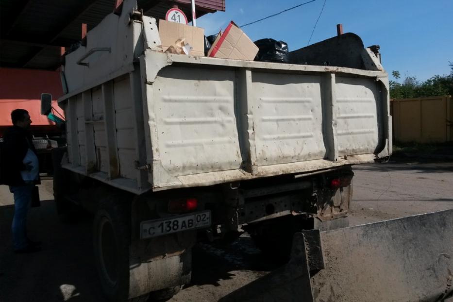 Проведен рейд по выявлению нарушения правил перевозки твердо-бытовых отходов