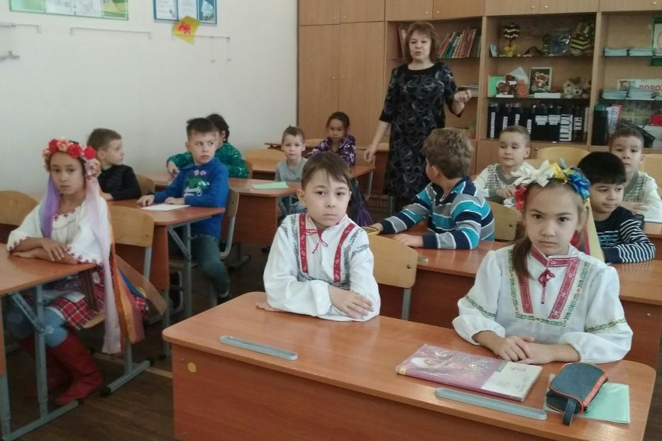 В Украинской воскресной школе отметили День Республики