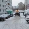 В Советском районе продолжается комплексная очистка дворов от снега