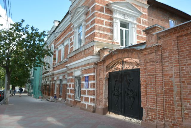 В Кировском районе г. Уфы ведется ремонт фасада исторического здания