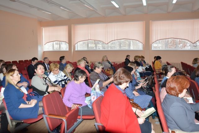 Семинар-совещание собрал руководителей учреждений дополнительного образования Кировского района