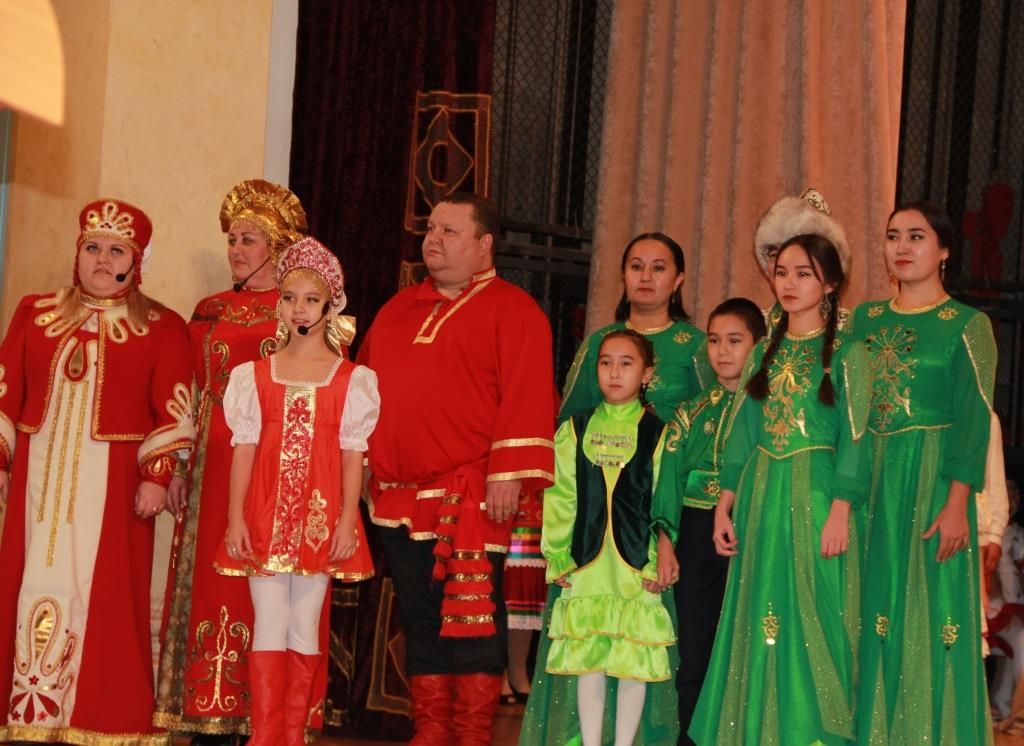 В Уфе состоялось открытие первого городского фестиваля  «Семейная фольклориада – 2018»