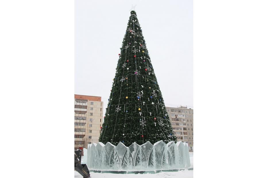 В Калининском районе построят ледовые городки и установят новогодние елки