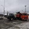 Предприятия промышленности Калининского района вышли на уборку снега