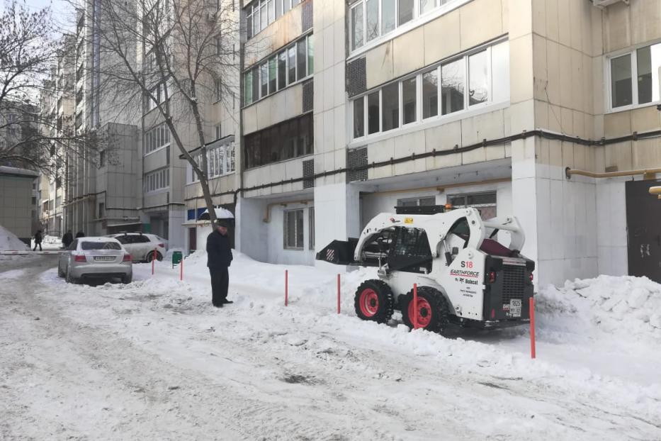 Припаркованные автомобили не должны мешать уборке снега 