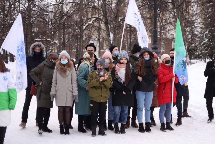 Даешь уфа. Акция снежный десант. Студенческие отряды КФА. Акция патриотический десант. Студенческий отряд Прометей снежный.