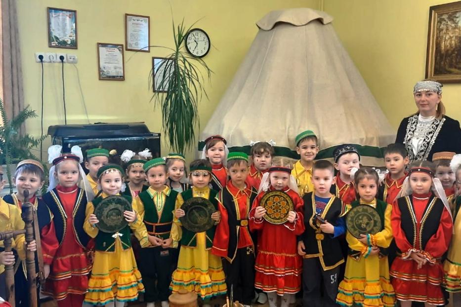 Дню башкирского языка посвящены мероприятия во всех дошкольных учреждениях Калининского района