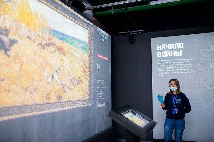В Уфе продолжается выставка «Память поколений. Великая Отечественная война в изобразительном искусстве»