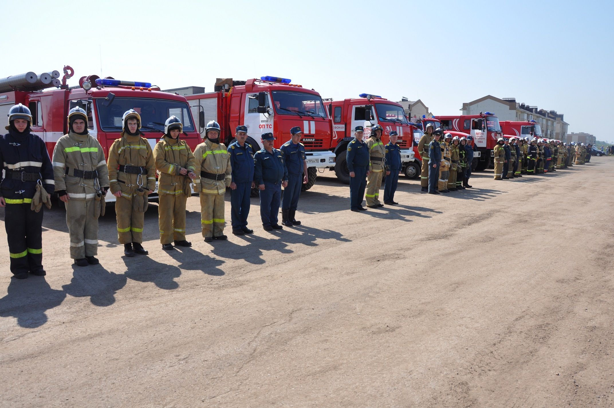 В Уфе прошли пожарно-тактические учения по тушению лесных пожаров