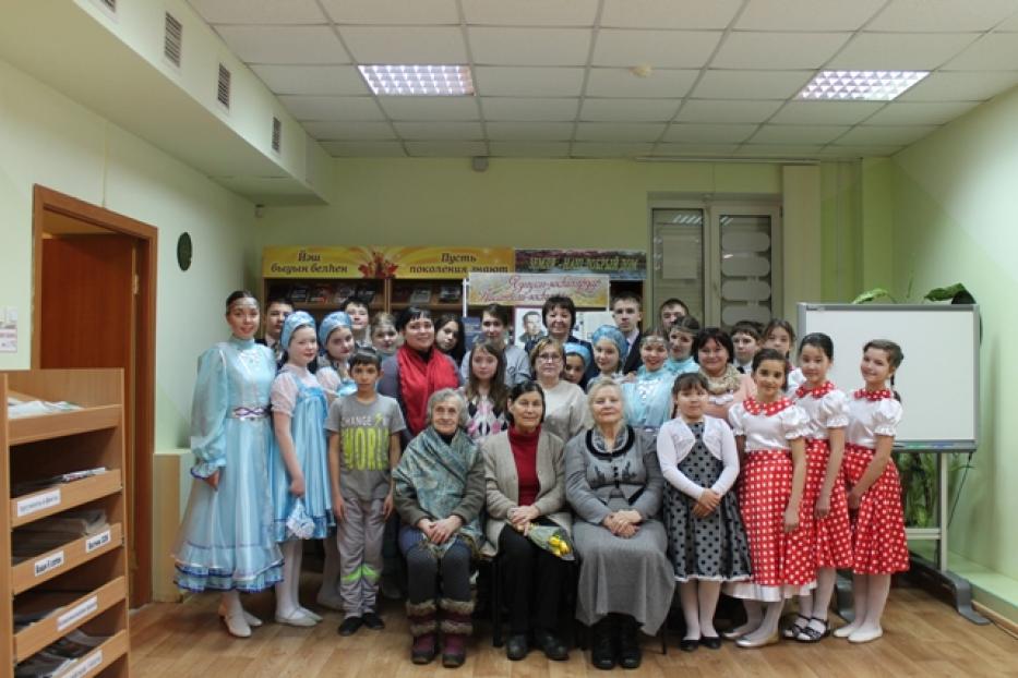 В Центре краеведческой литературы «Хазина», модельной библиотеке  № 26, состоялась встреча с дочерью поэта Баязита Бикбая 