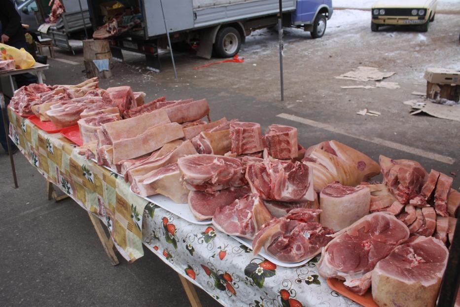 В выходные в Демском районе пройдут заключительные в этом году мясные ярмарки