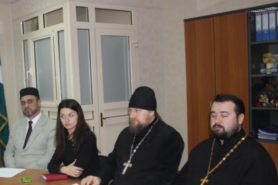 В Администрации Октябрьского района состоялось заседание комиссии по вопросам государственно-конфессиональных отношений и взаимодействия с религиозными организациями
