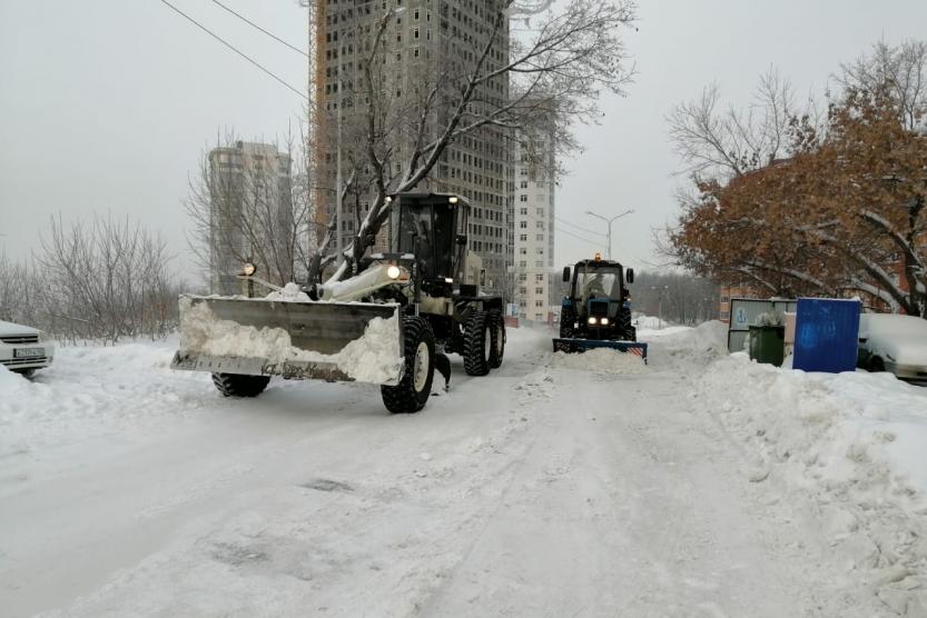 Погода пермь орджоникидзевский. Саранск снегопад.