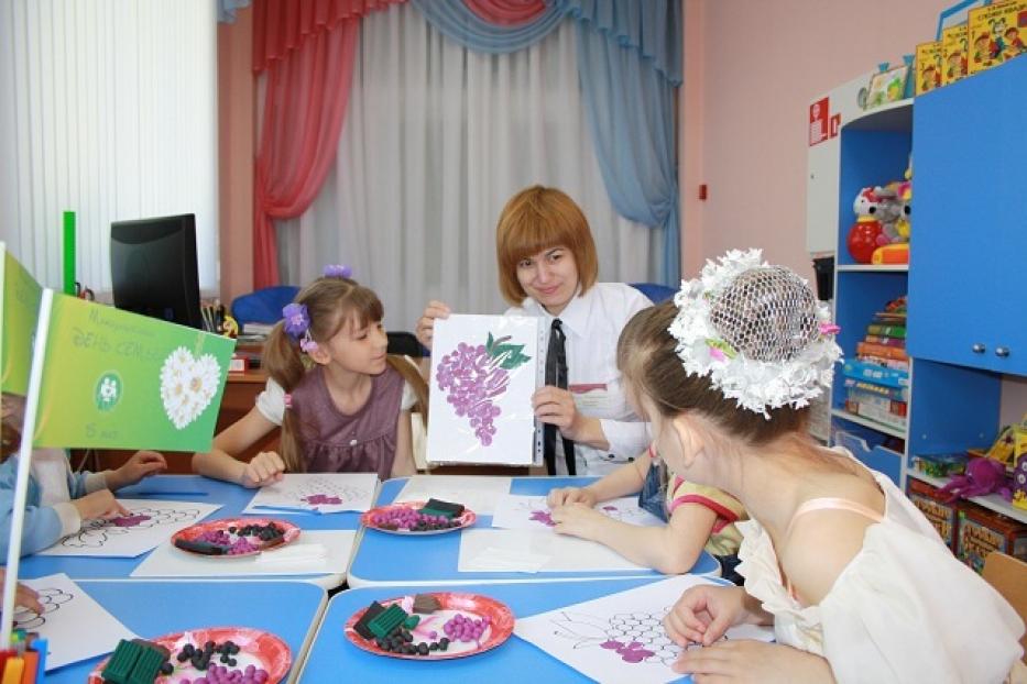 Городской Совет повысил зарплаты педагогам муниципальных учреждений