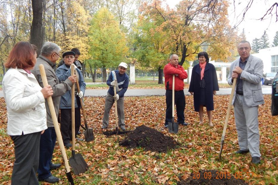 Общественная  организация  инвалидов «Союз Чернобыль» г.Уфы совместно с Администрацией городского округа город Уфа Республики Башкортостан провели  субботник