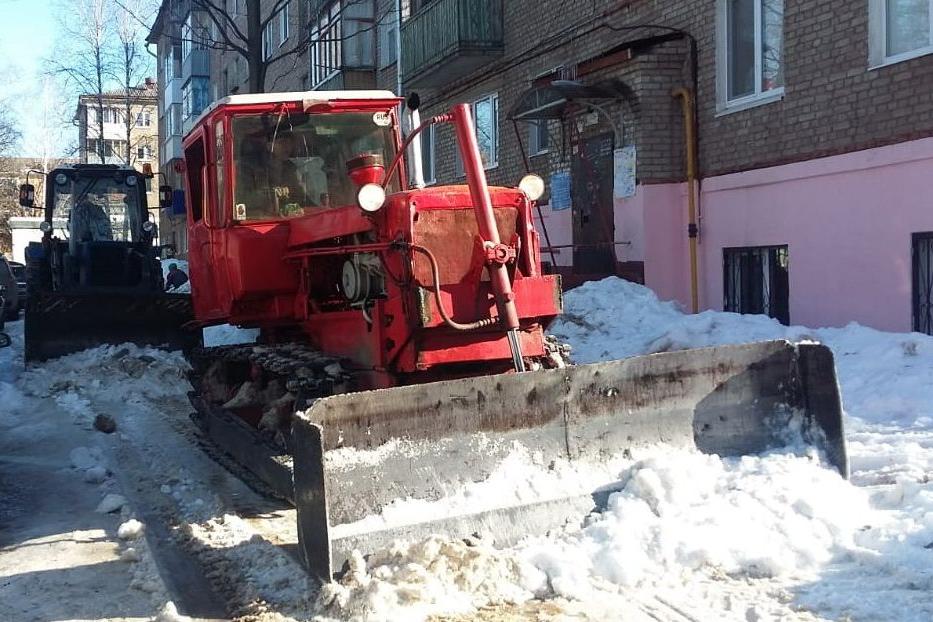 График комплексной очистки дворов Орджоникидзевского района на 7 марта 2020 года
