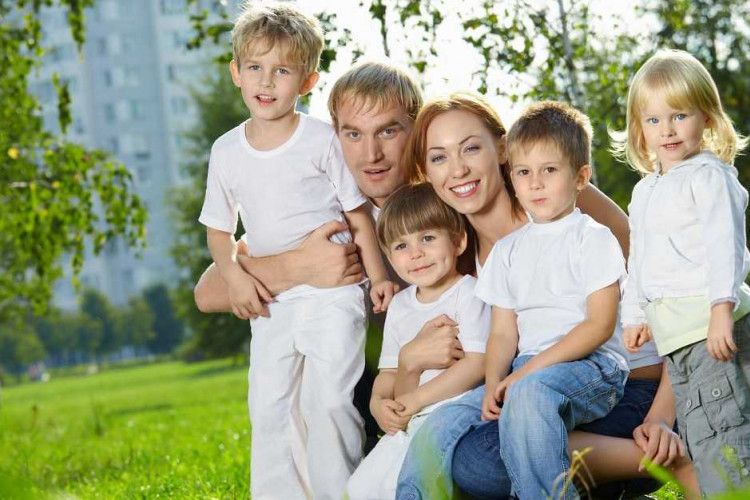 В Башкортостане начали выдавать удостоверения для многодетных семей