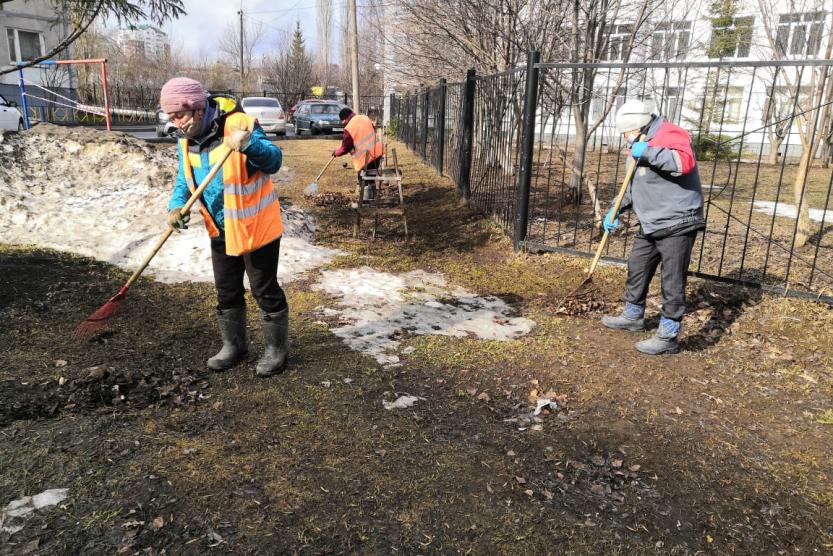 Кто отвечает за уборку дворов