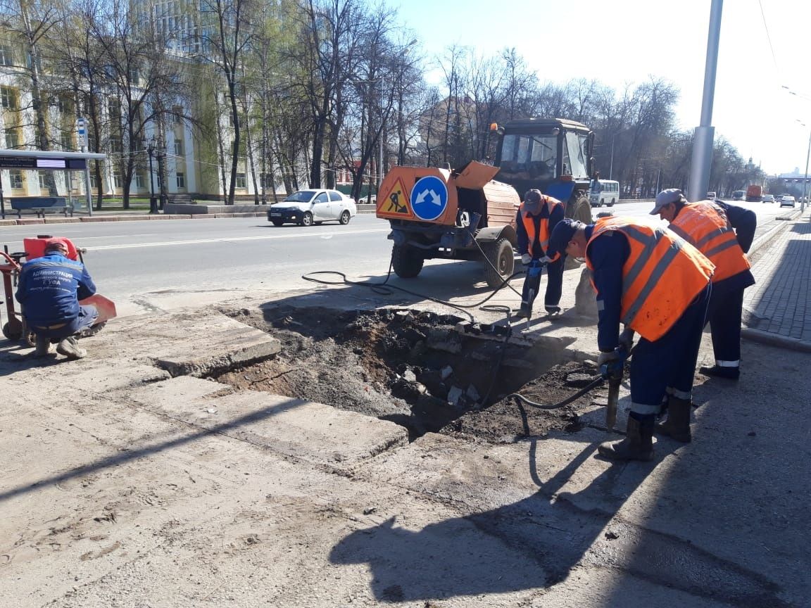В Кировском районе Уфы ведутся работы по благоустройству городских территорий 