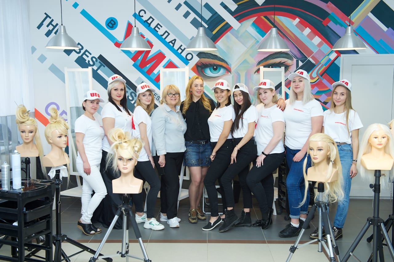 Парикмахеры Уфы успешно выступили на Чемпионате России по парикмахерскому искусству