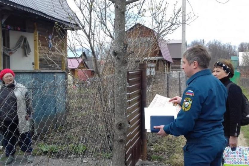 Уфимцев защита. Оперативно профилактическое мероприятие дача. МВД Параньгинский район сотрудники. Сотрудники на даче. Работник на дачу.