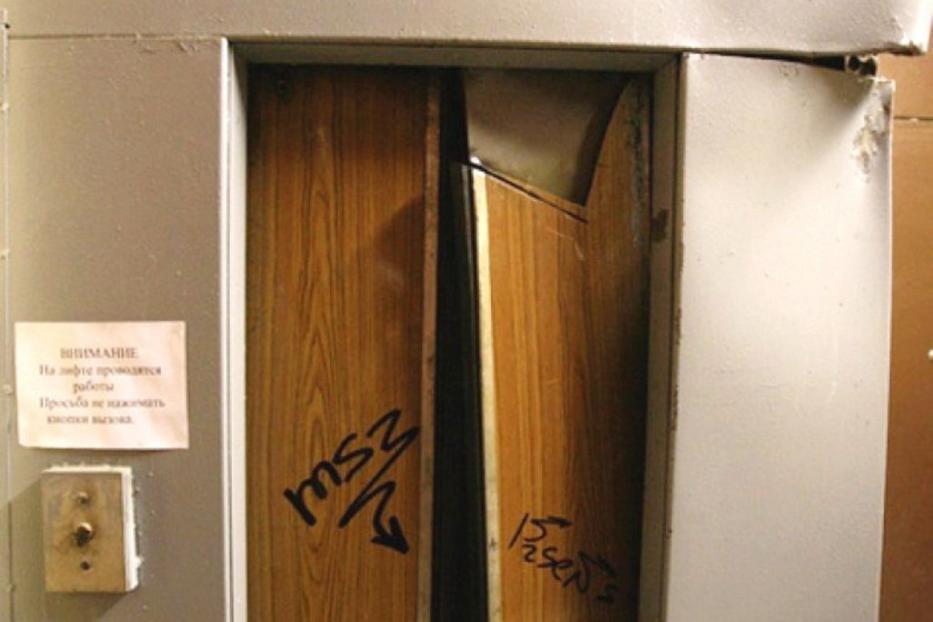 В Уфе участились факты вандализма лифтов в многоквартирных домах
