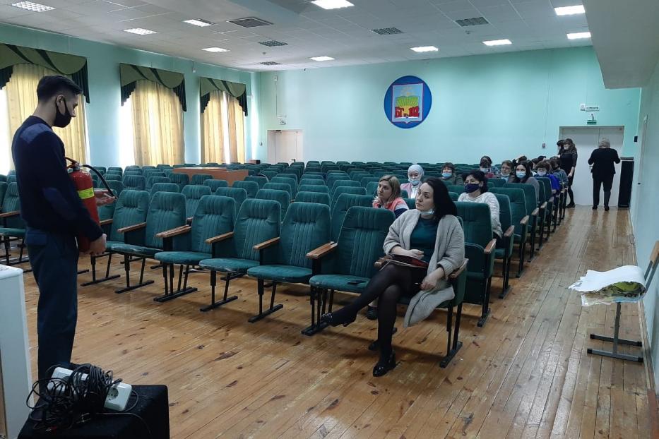 Противопожарный инструктаж в Башкирской гимназии № 102  им. Р. Т. Бикбаева