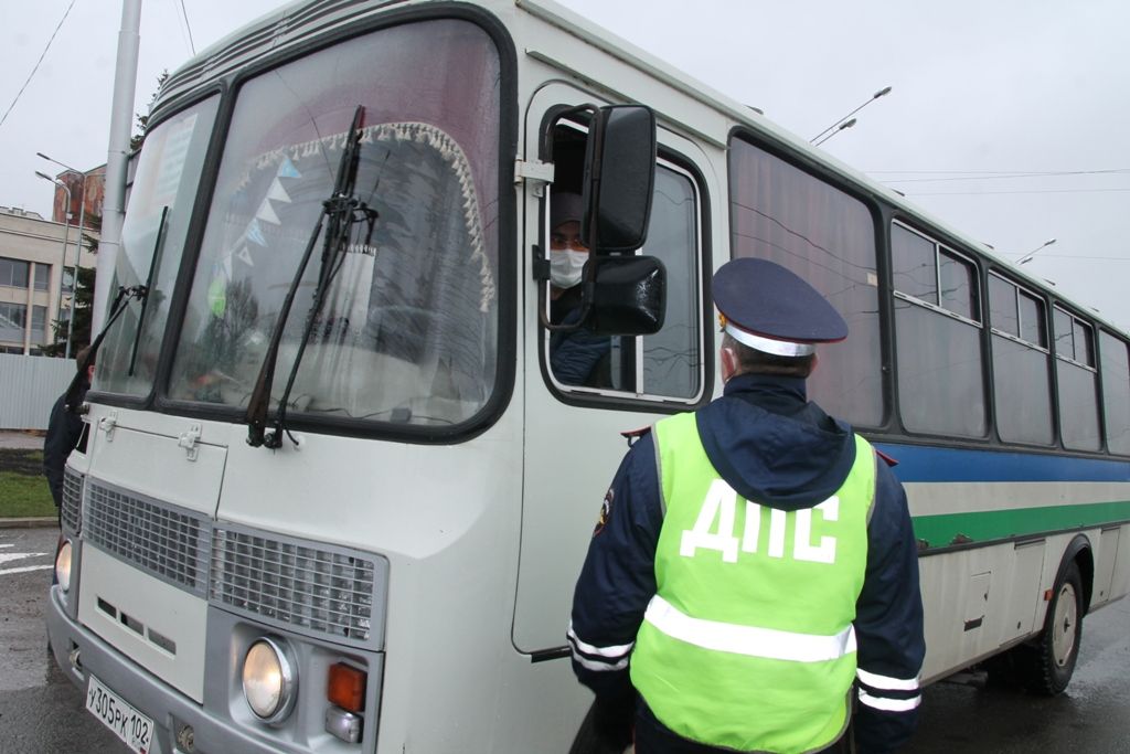 В Уфе общественный транспорт проверили на соблюдение санитарных норм