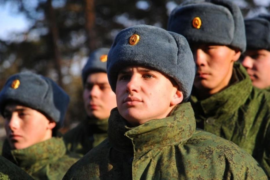 Этой осенью Дема отправит в армию 79 призывников