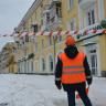 В городе продолжаются работы по уборке снега