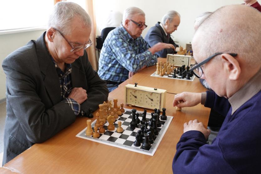 Шахматы среди ветеранов