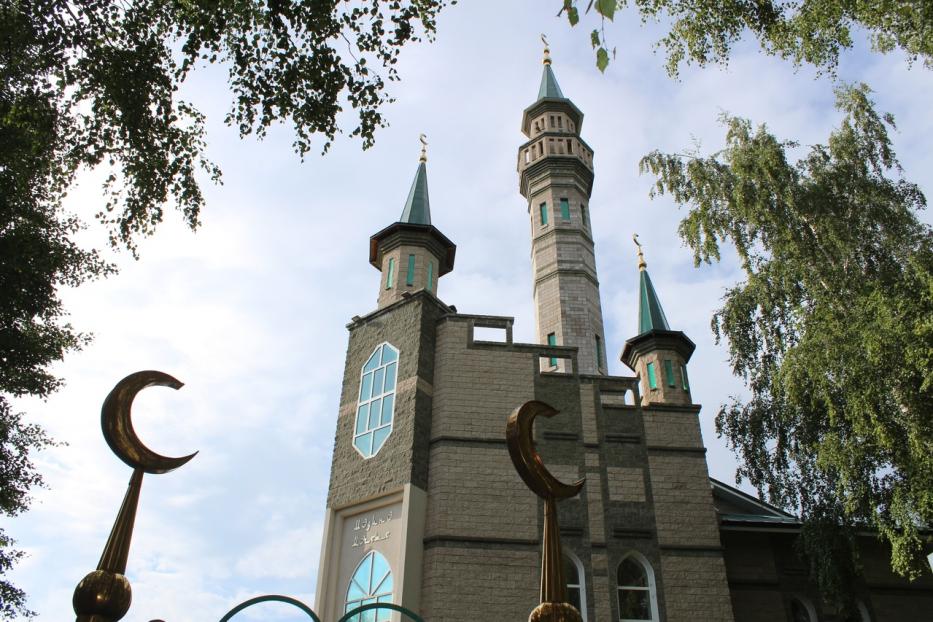В Дёмском районе мероприятия, посвященные мусульманскому празднику «Ураза-байрам», проходят в онлайн-формате